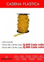 CADENA PLASTICA COLOR AMARILLO EN MAQUESA 