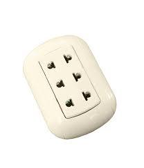 Camaras  en forma de amplificador de tomacorriente