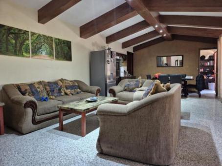Casa en Venta en El Socorro de Carretera a El Salvador