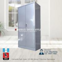 ARMARIO TRADICIONAL CON CHAPA DE MANECILLA