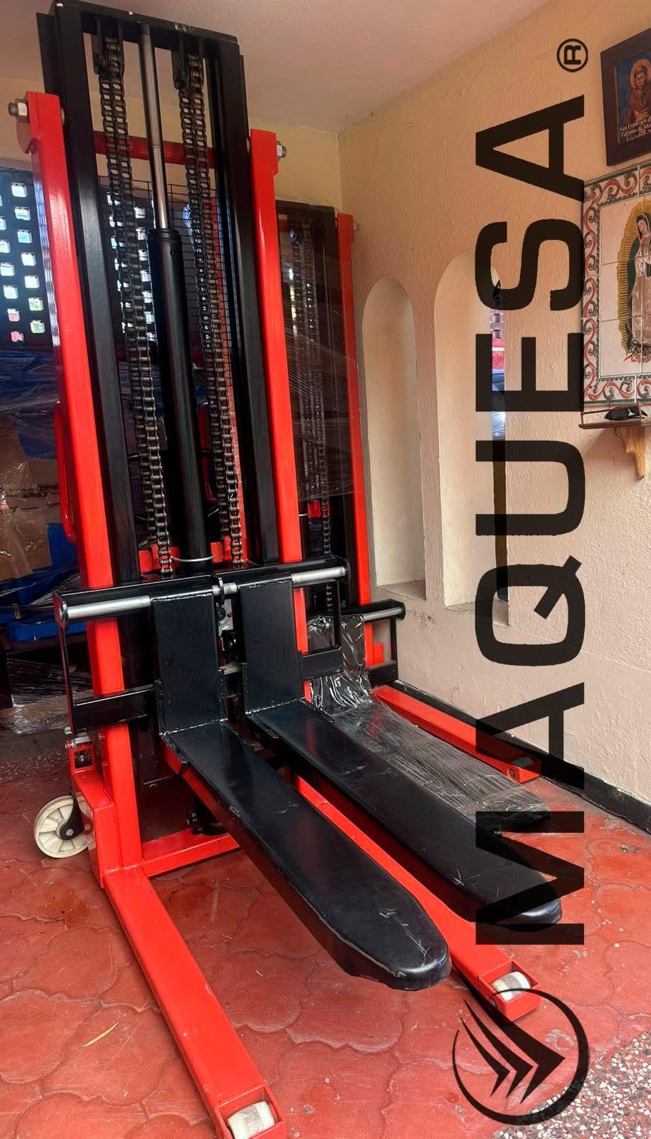 Stacker Manual de 1.5 TONELADAS