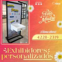 EXHIBIDORES PERSONALIZADOS